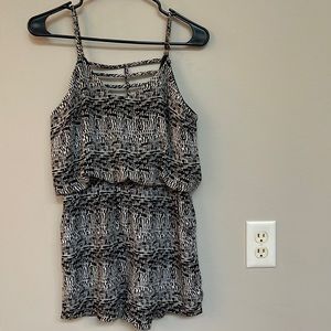 Black and white printed romper